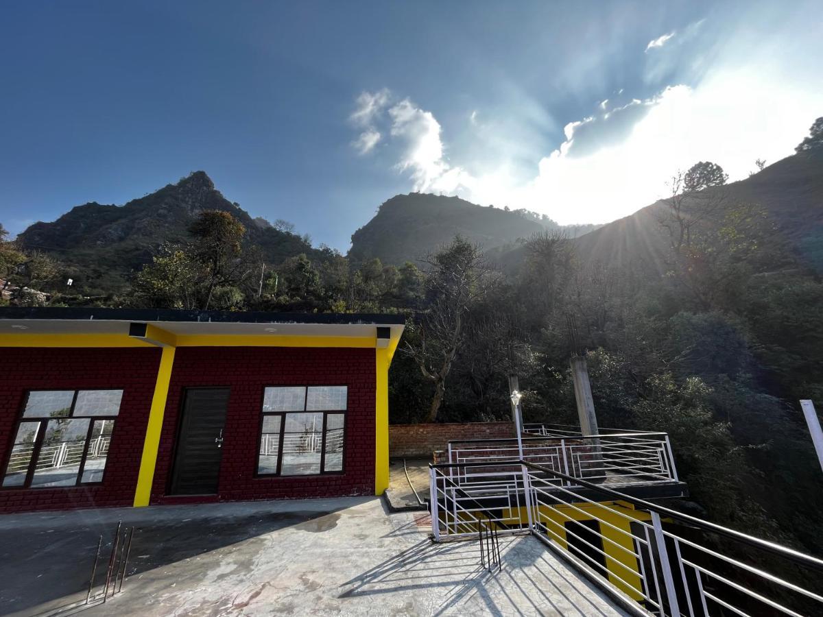 Corn Village Abode Lakhwar Екстер'єр фото