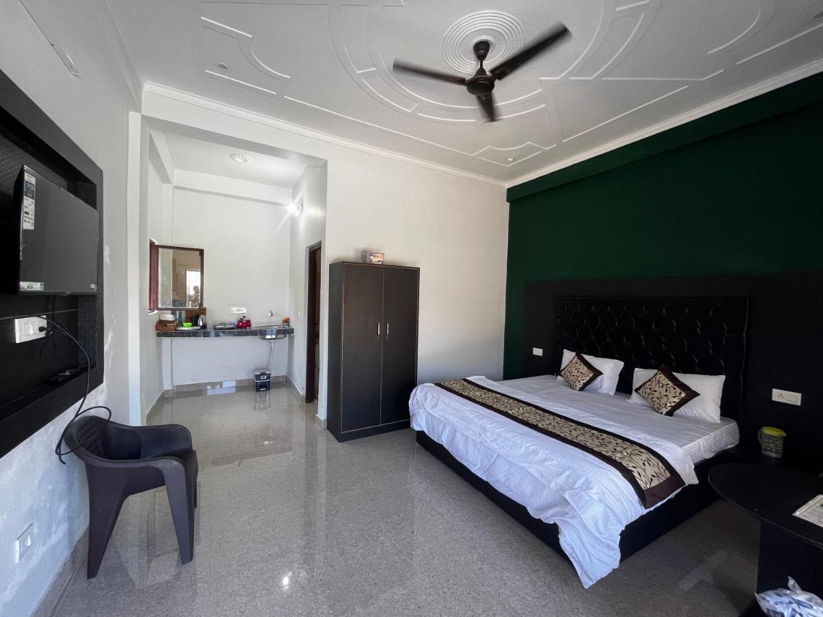 Corn Village Abode Lakhwar Екстер'єр фото